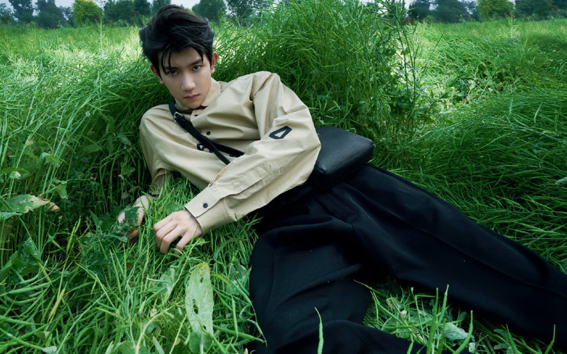 Kaiyun官方登录入口-五大联赛是否呈现中前场球员多功能化趋势，五大联赛球迷进场