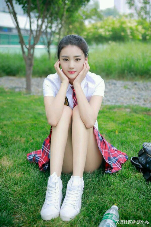 施瓦茨中段发力 展现后程能力,施瓦茨集团